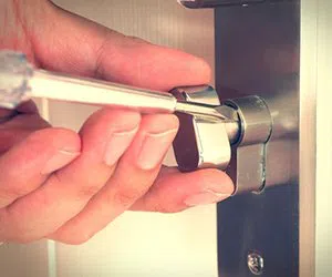 Community Locksmith Store Hollywood, FL 954-282-5613 - lock-locksmiths